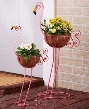 beautiful ideas to decorate with flamingos 11
