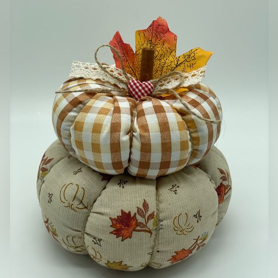 beautiful pumpkins made with fabrics 5