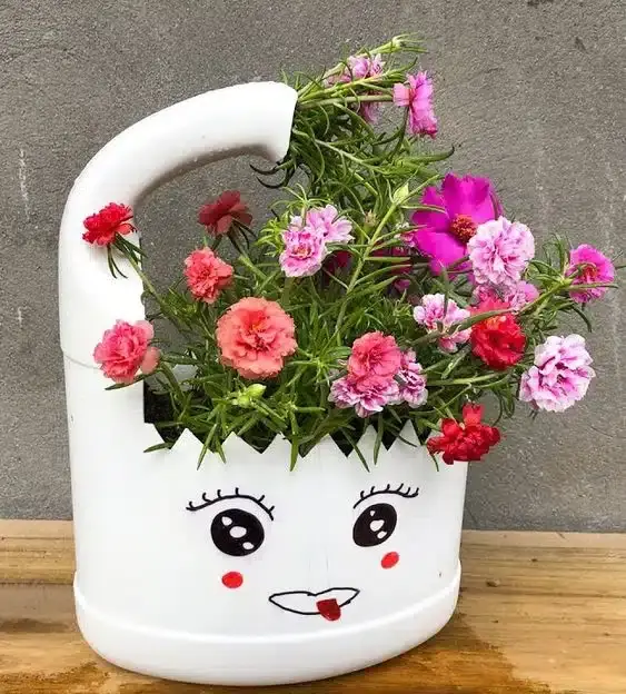 Craft Chic Flower Pots from Repurposed Fabric Softener Bottles craft chic flower pots from repurposed fabric softener bottles 4