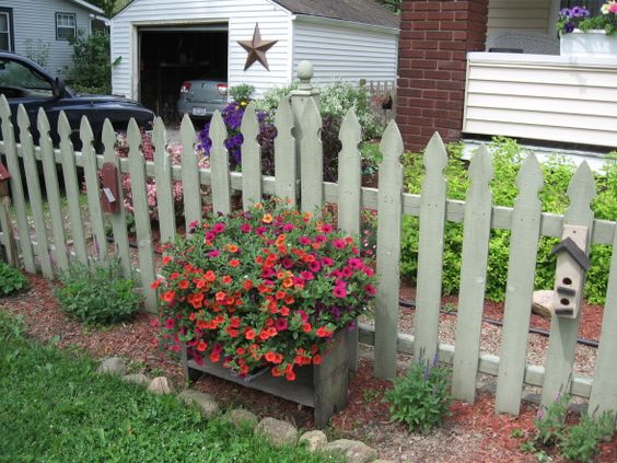 fence ideas decorated with small gardens 5