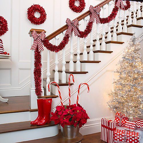 ideas for decorating the stairs for christmas 3