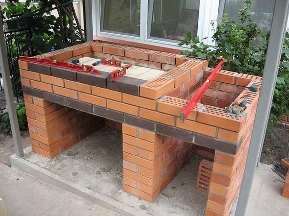 ideas of barbecues made with bricks 3