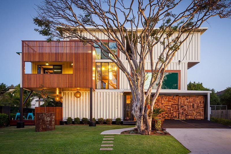 modern ideas for houses made with containers 2