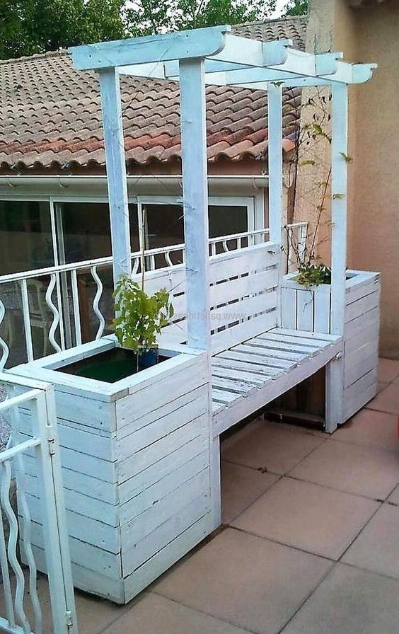 outdoor furniture with pallets 4