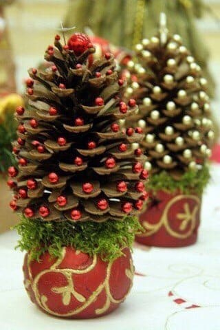 pine cones christmas ideas 13