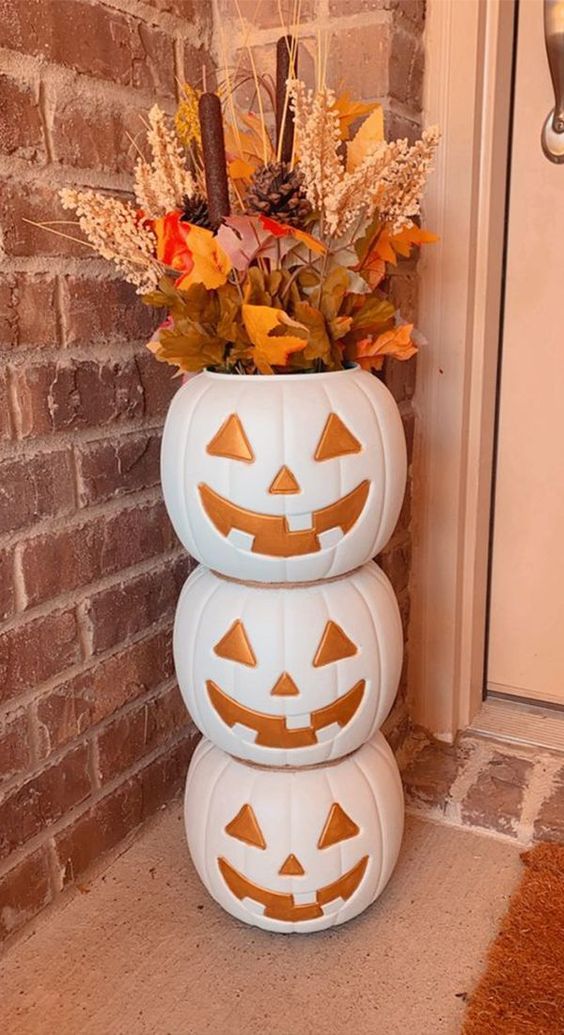 scary halloween door decoration ideas diy 2
