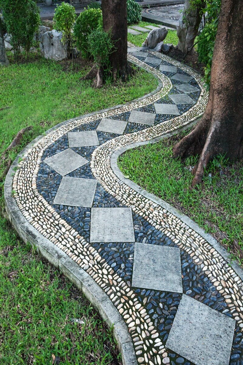 stone pathways for your entrance or garden 9